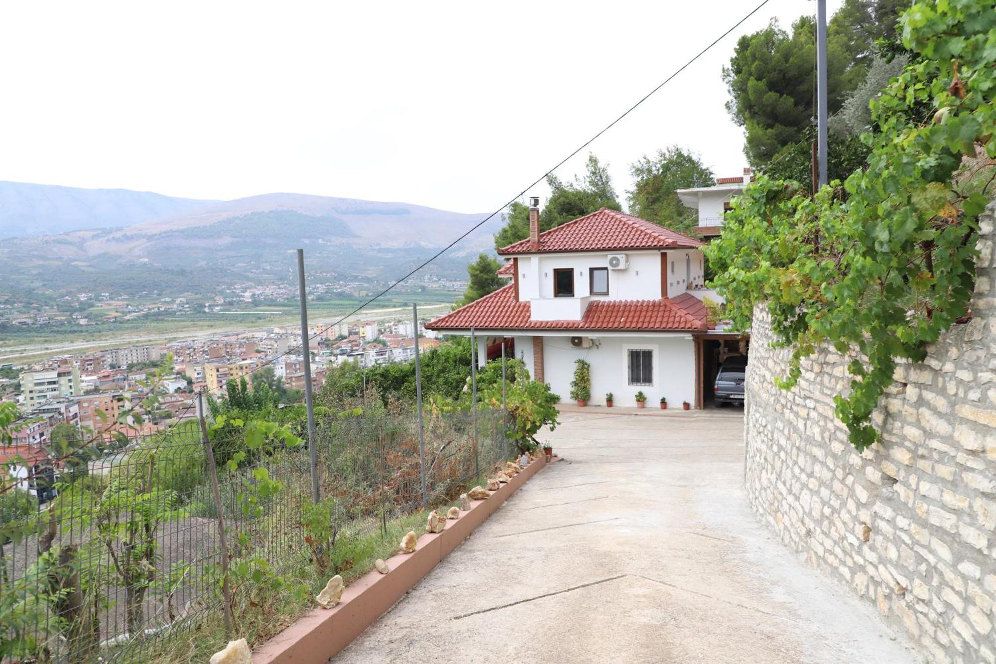 Vila Toska Berat Exterior foto